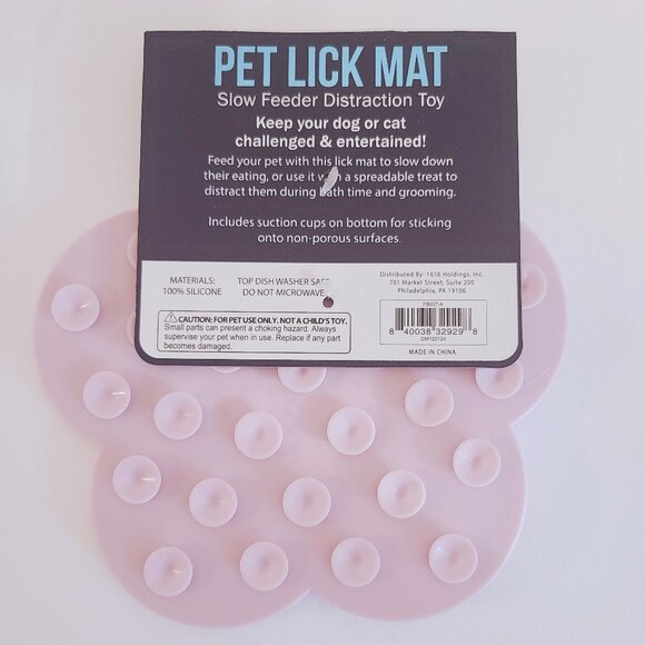 Flower Shaped Pet Lick Mat - Picture 2 of 4